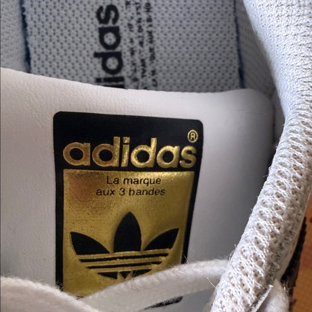 Adidas Superstar White with Black Stripes - Picture 2 of 7